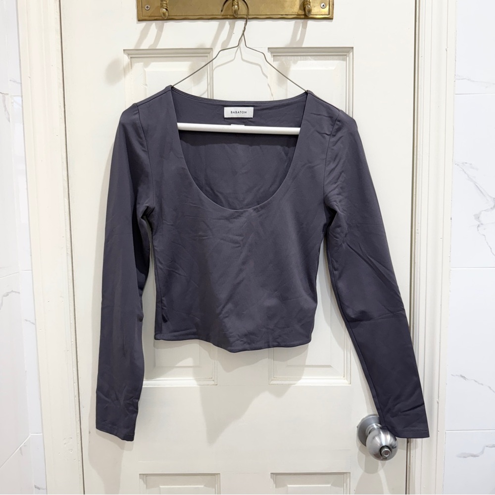 Aritzia babaton contour scoopneck longsleeve